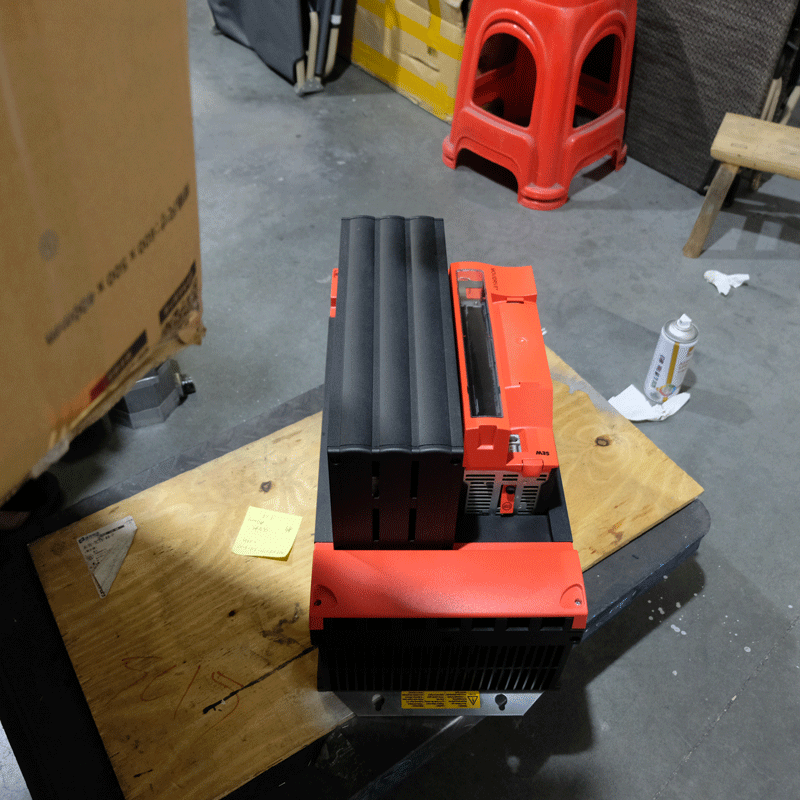MDX61B0750-503-4-0T