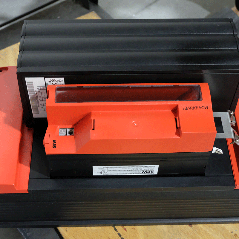 MDX61B0750-503-4-0T