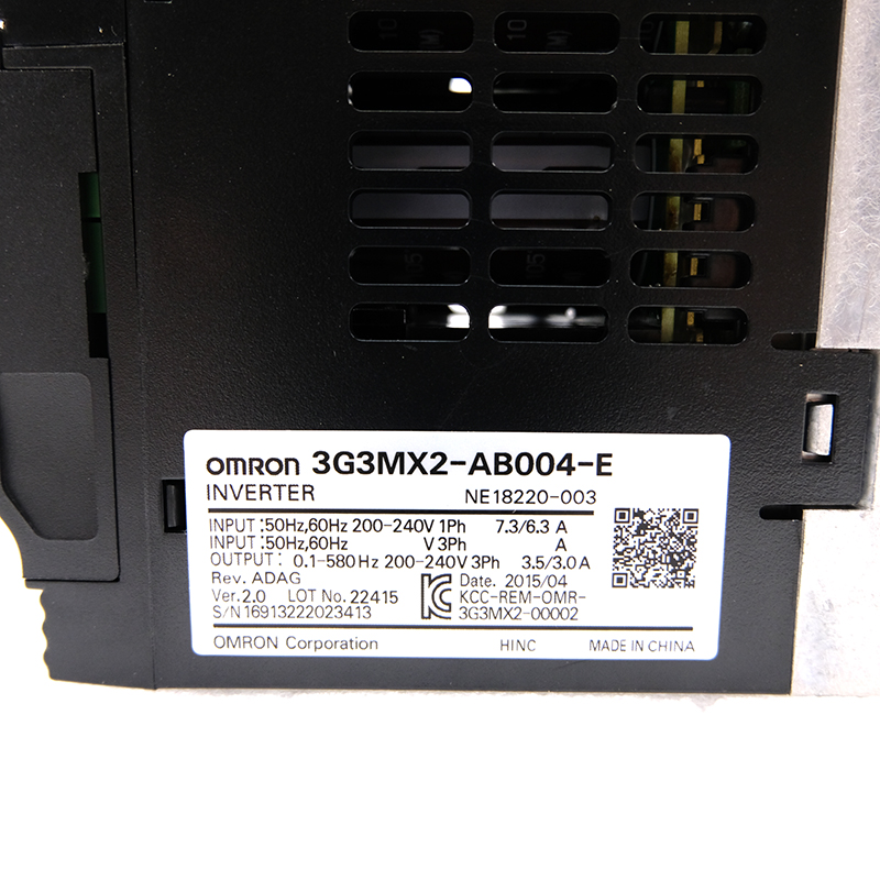 Компактный преобразователь частоты Omron 3G3MX2-AB004-E для промышленности