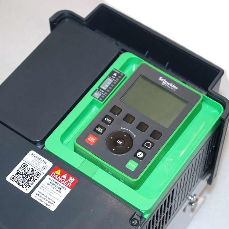 Schneider Electric ATV930D37N4