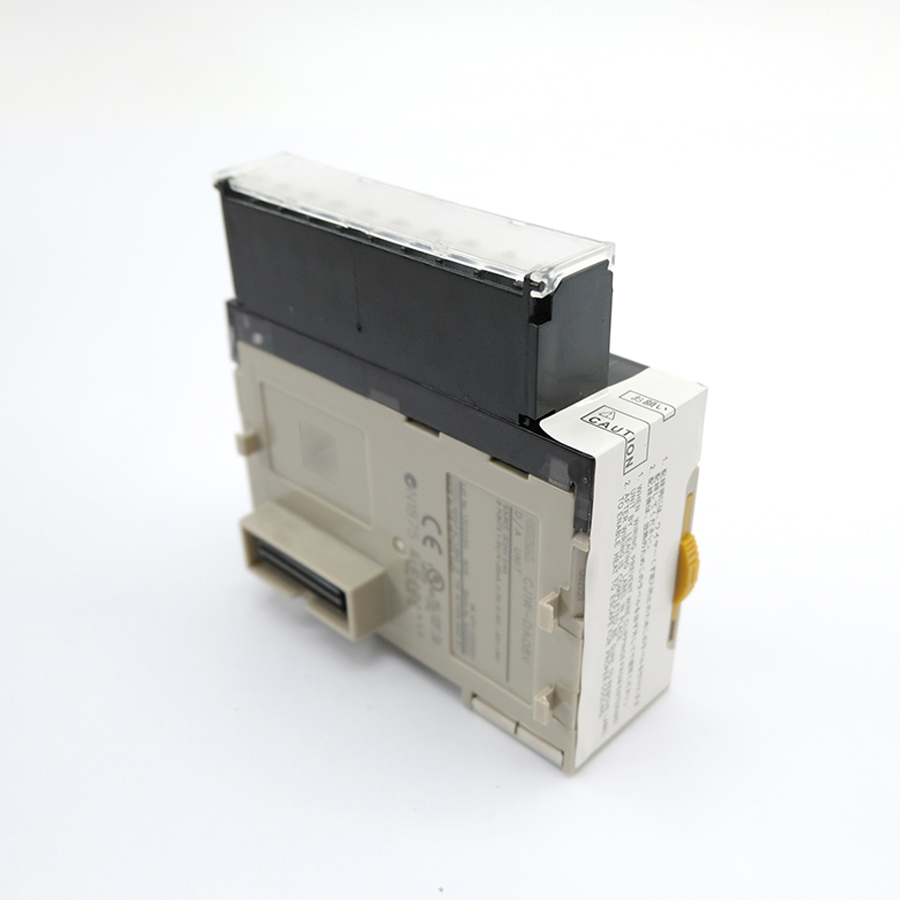 OMRON CJ1W-DA08V