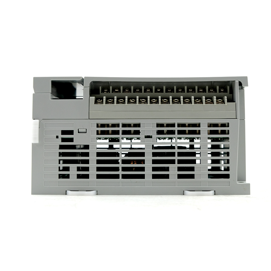 FX5U-32MR