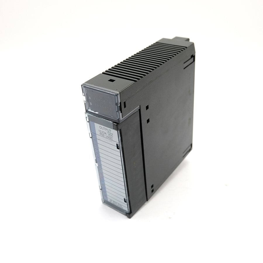 GE Fanuc IC693MDL740G